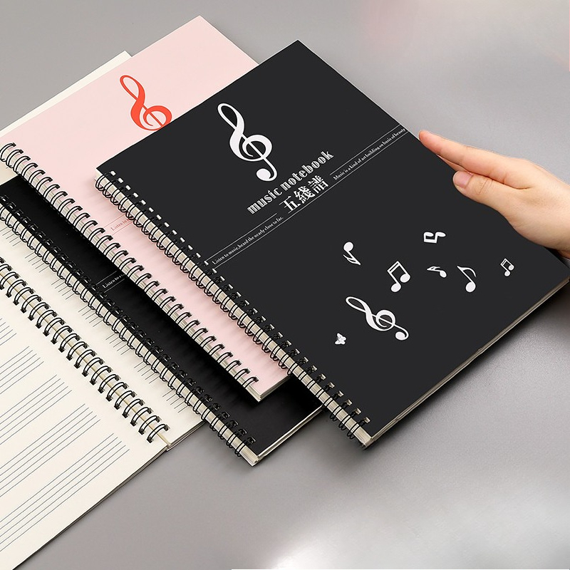 Blank Sheet Music Notebook - Spiral Ciltli Nota Defteri Geniş Nota