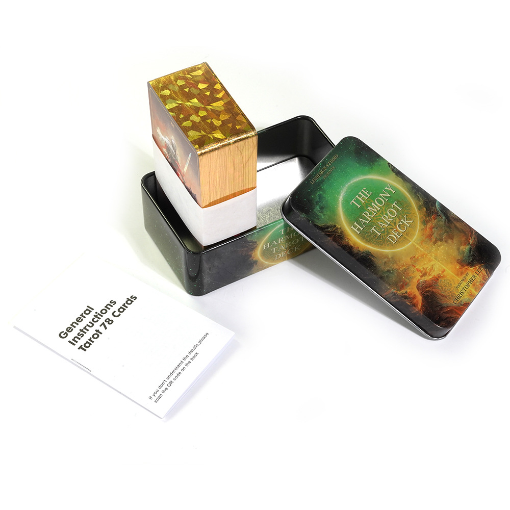 Yaldızlı kenarları ile bir ten - Tarot Deck With Guidebook incelemesi ve fiyatı